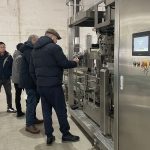 Chet ellik mijozlarni ikkilamchi balya uskunalarini tekshirish uchun kompaniyamizga tashrif buyurishlari uchun iliq kutib oling