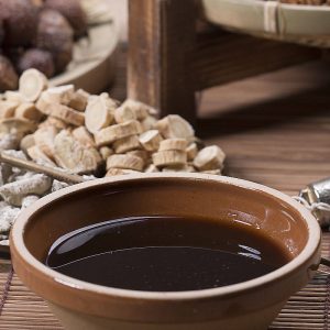 Avtomatik aralash suyuqlik mahsulotlarini to'ldirish qadoqlash mashinasi